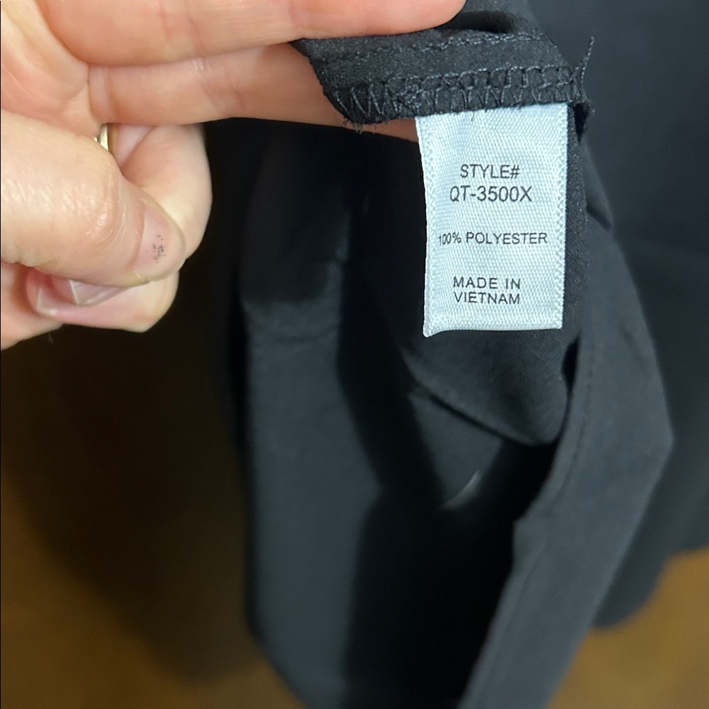 Zenana Chic Black Women's Blouse - Picture 6 of 6